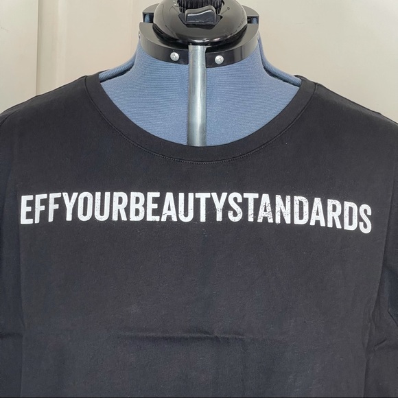 Fashion To Figure Black “EYBS” Graphic Crop Tee 2X - Picture 3 of 16